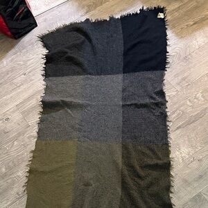 Aritiza WILFRED blanket scarf
